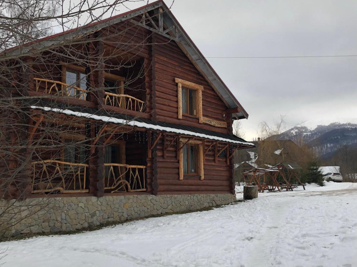 Будинок Художника Шипіт Pilipets Exteriér fotografie